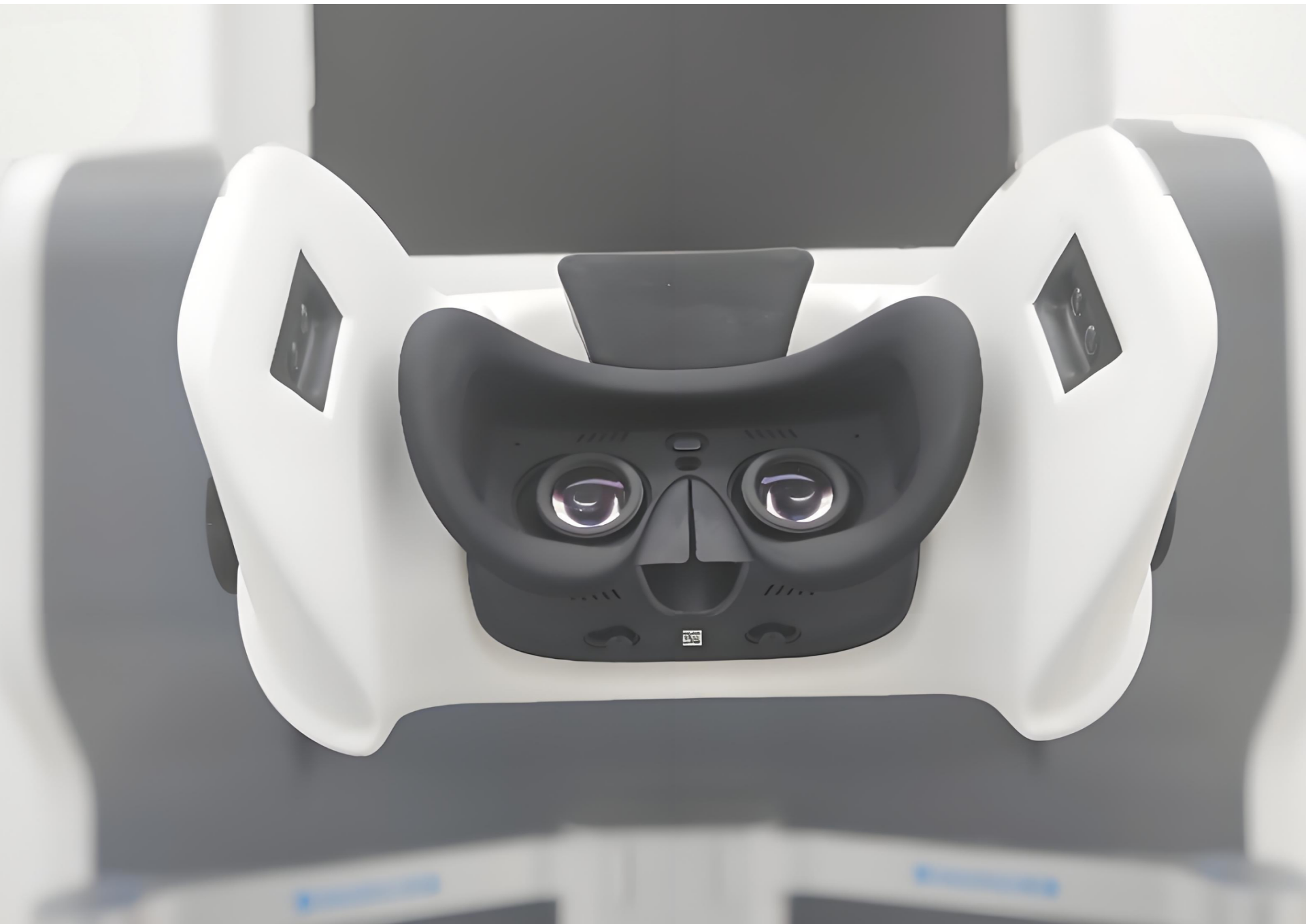 High-performance Surgical Instruments and 3D Endoscope