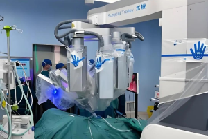 Xiaogan Central Hospital Completes Two Single-Port Robotic Surgeries in One Day